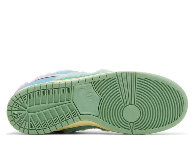 Nike Dunk Low Verdy